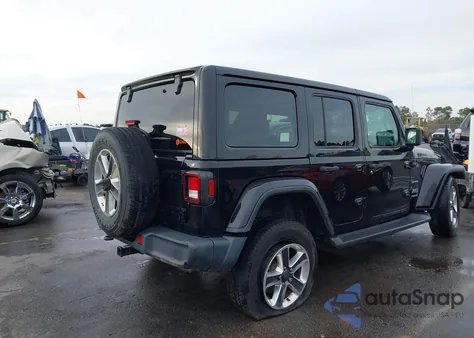 2020 Jeep Wrangler Unlimited Sahara 4X4 из США, поврежденный, VIN 1C4HJXEN0LW119214